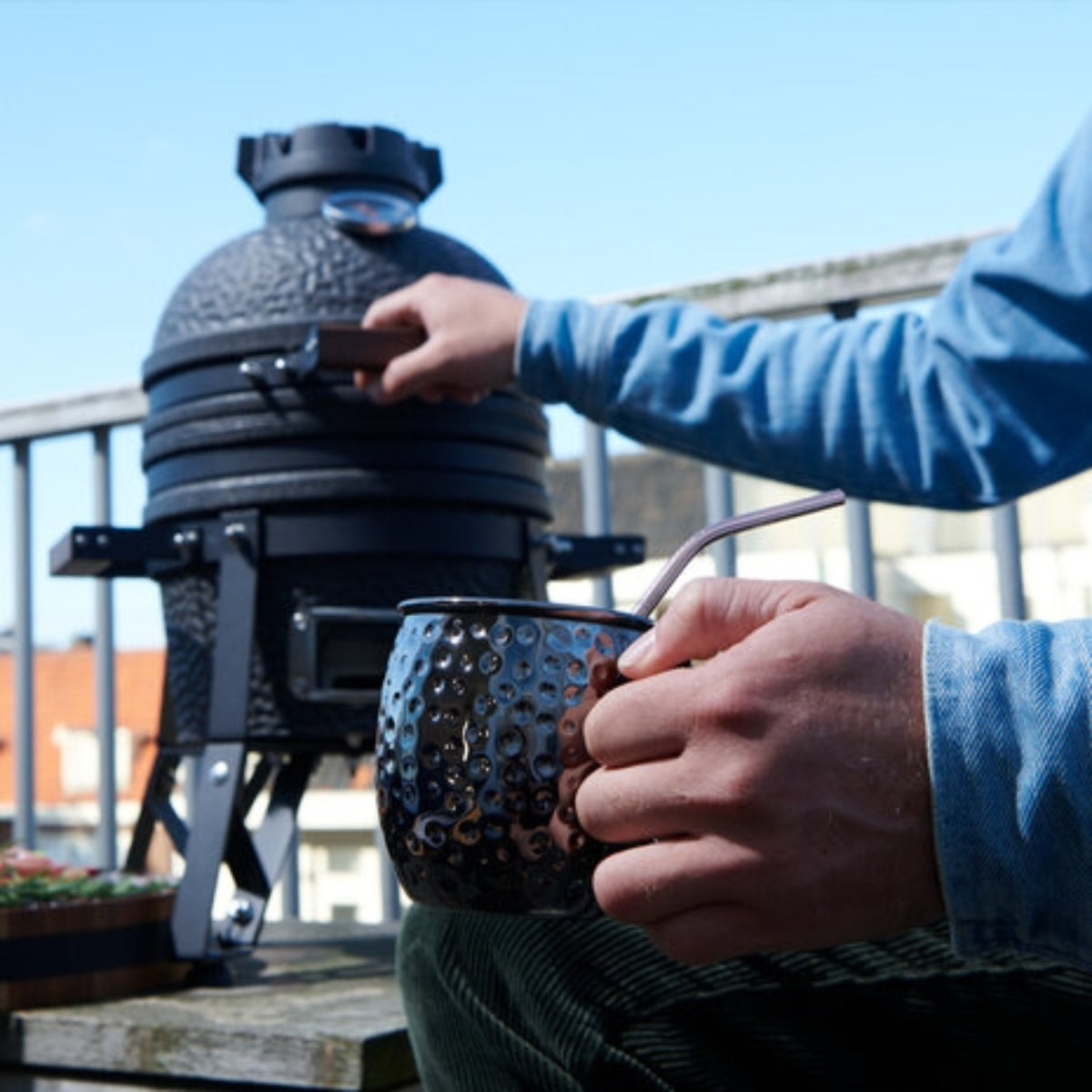 The Bastard grill kamado